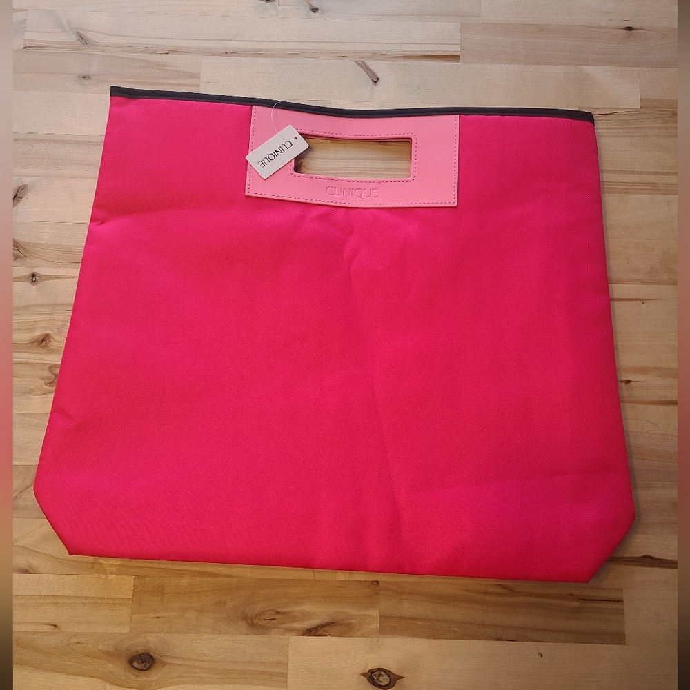 ✨️FLASH SALE✨️Clinique Limited Edition Hot Pink Shopper Tote Bag Cut Out Handles